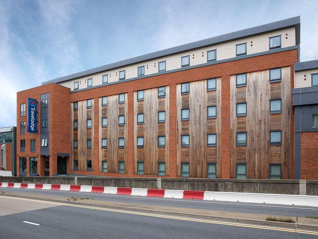 Travelodge High Wycombe Central Extérieur photo