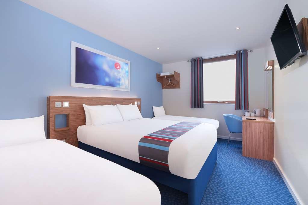 Travelodge High Wycombe Central Chambre photo