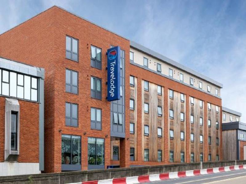 Travelodge High Wycombe Central Extérieur photo